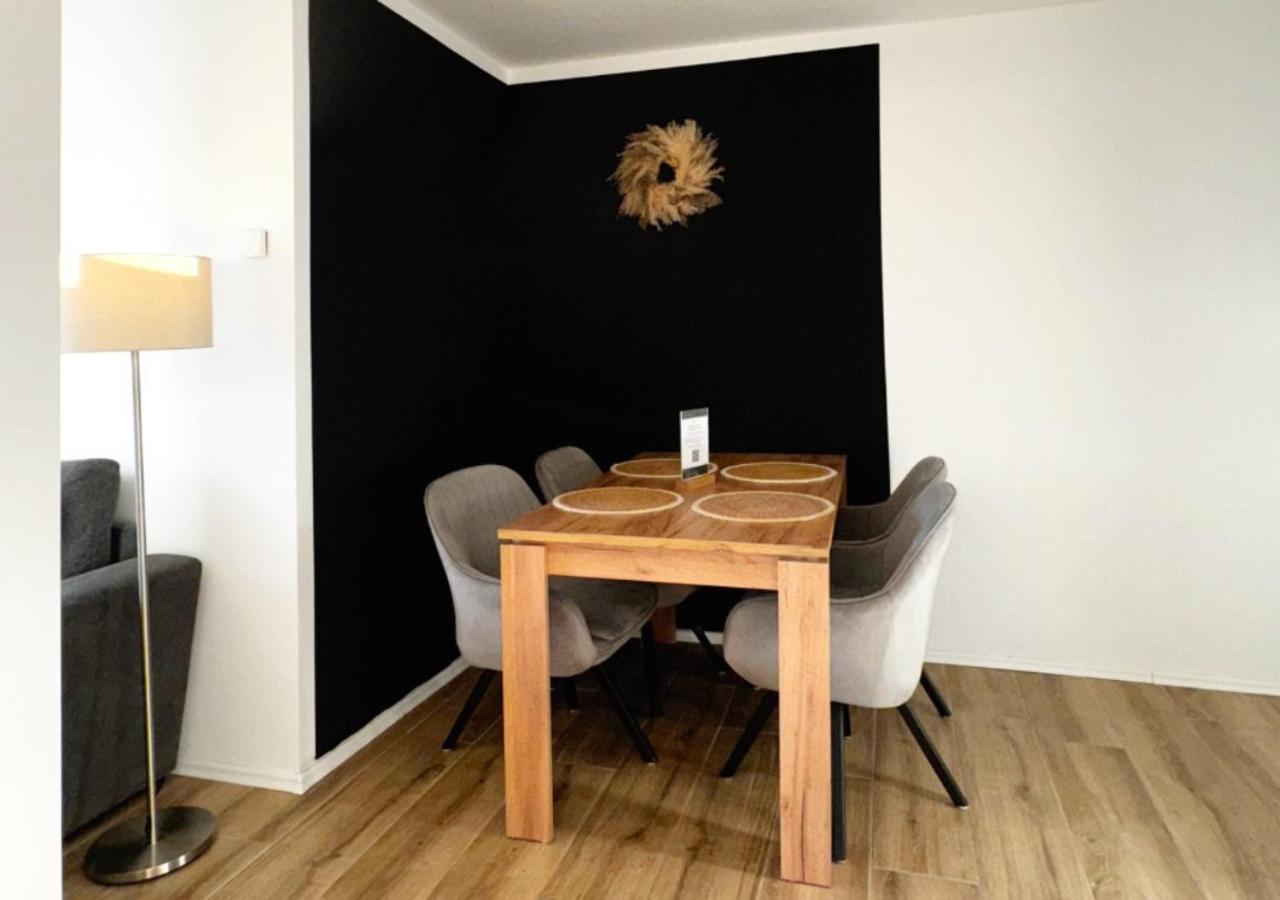 Greenhouse Living Apartment Nivis Mit Garten - 4 Minuten Nach Winterberg - Wandern, Mountainbike Fahren - Natur Geniessen Medebach Zewnętrze zdjęcie